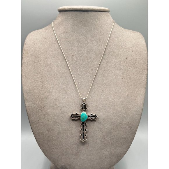 Vintage Sterling Silver & Turquoise Cross Necklace Handcrafted Native Jewelry - Picture 8 of 11